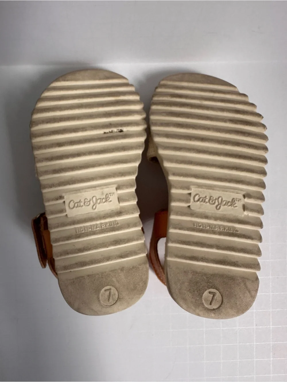 Cat & Jack Kids Crochet Strap Sandals in Tan and Cream Size 7